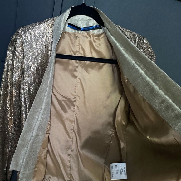 Gold Sequins Blazer - Picture 2 of 4